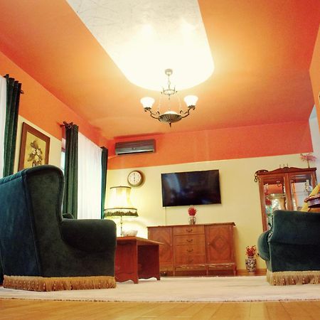 Marilyn Apartments Semendire Dış mekan fotoğraf