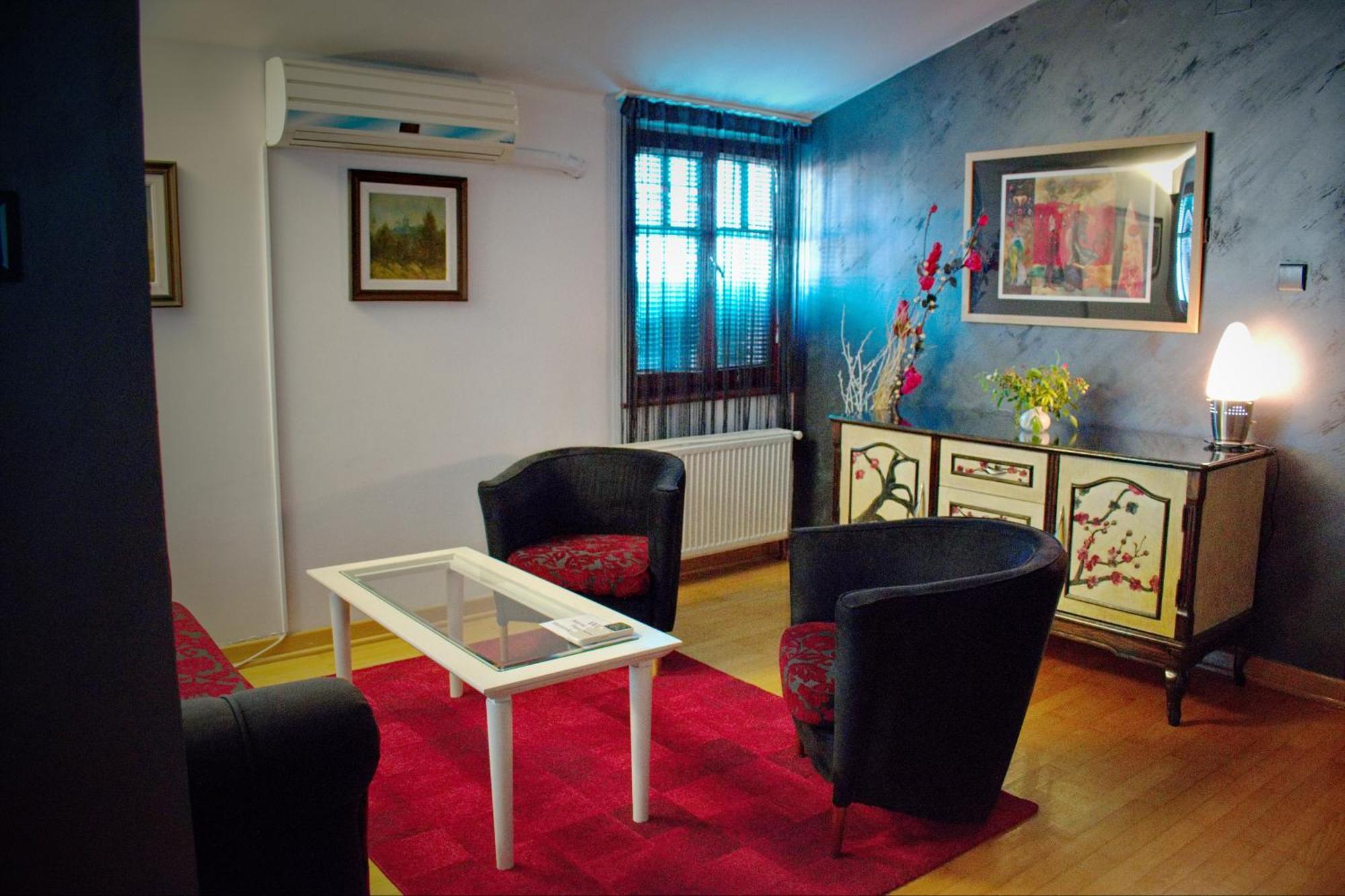 Marilyn Apartments Semendire Dış mekan fotoğraf