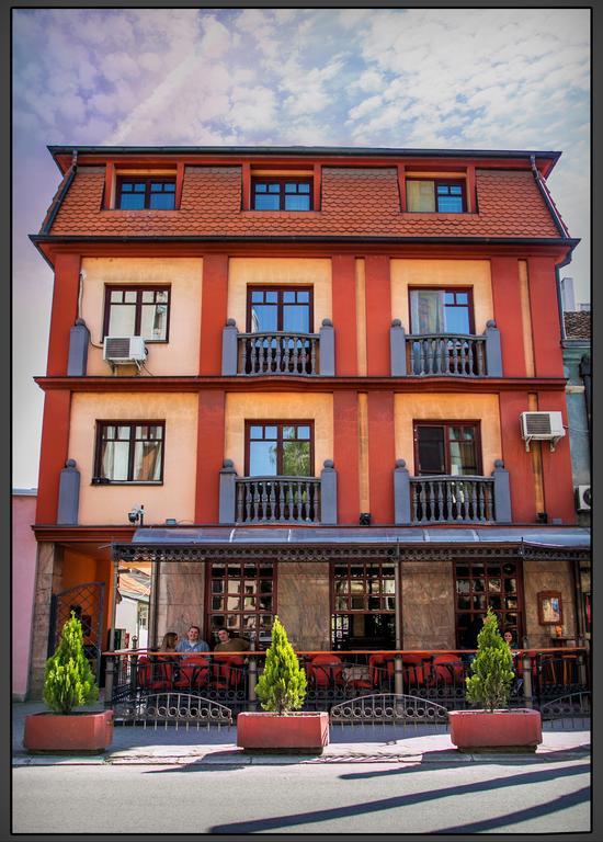 Marilyn Apartments Semendire Dış mekan fotoğraf